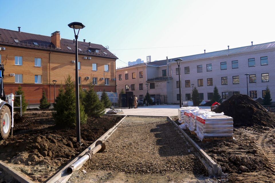    Благоустройство сквера на пересечении улиц Максима Горького и Пушкина. Источник: Виталий Барабаш