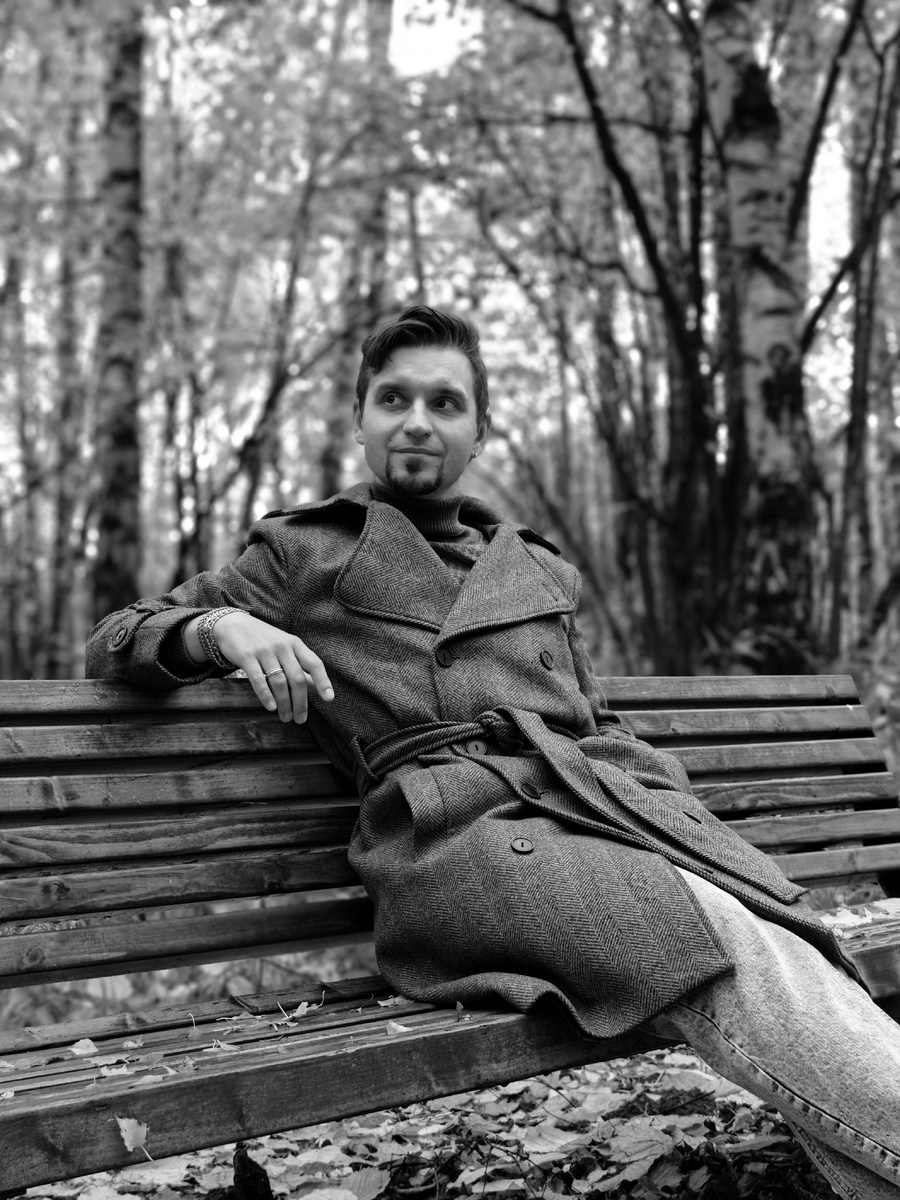    Двукратное цифровой кроп, портретный режим, эффект ч/б