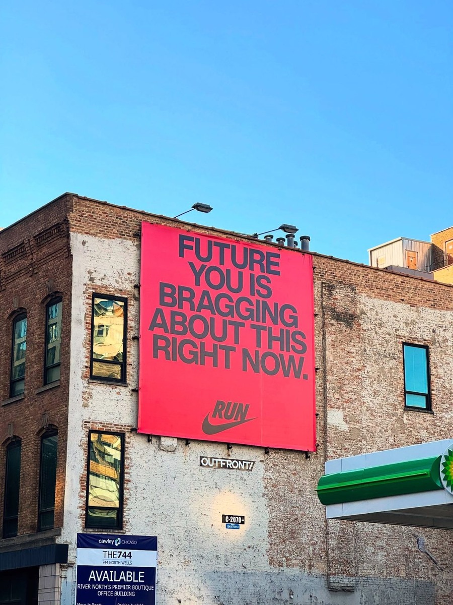 Nike представила кампанию для Чикагского марафона 2025, которая говорит с бегунами на их языке