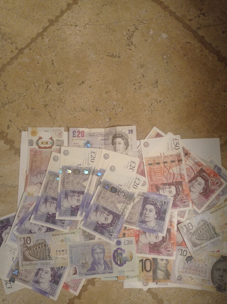 Старые фунты стерлингов