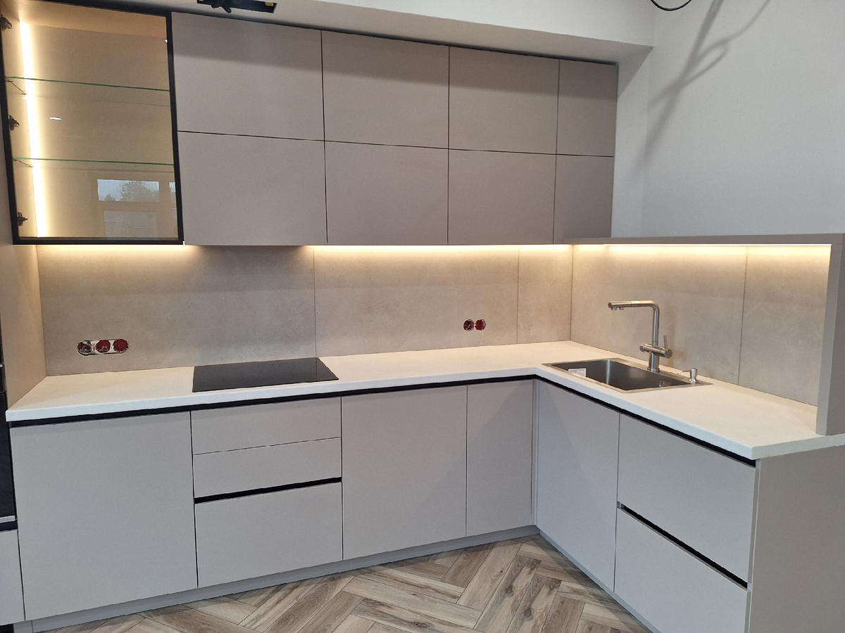 Угловая кухня Олар