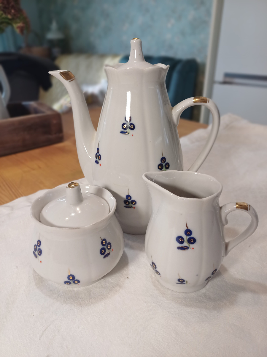 Кофейный сервиз Полонского ЗКХ. фото автора