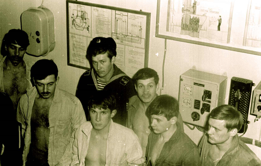 Егоров, Агапов, Занегин, Зайцев, Мирошниченко, Василега, Кралько.