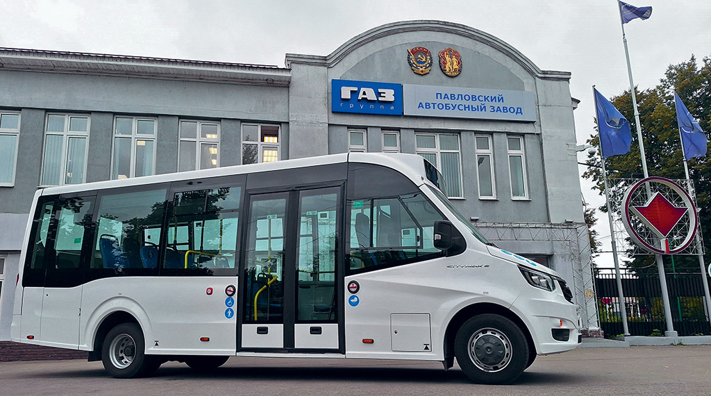 Кузов Citymax 8 выполнен несущим, в его основе нет классической автомобильной рамы. Крылья, капот и передний бампер у Citymax 8 оригинальные.