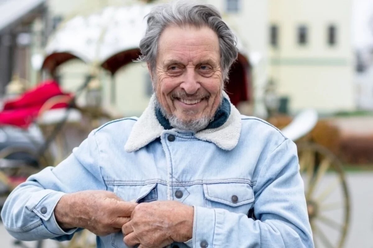    Эррол Маск.