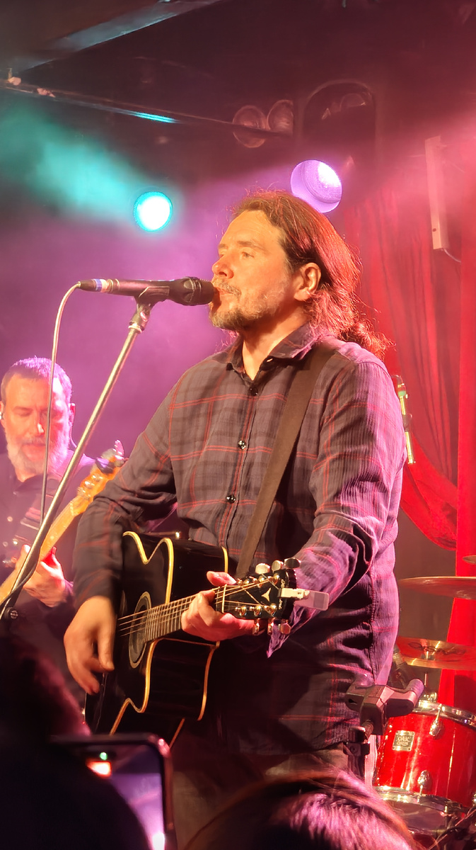 Концерт в клубе "16 тонн" 11/10/2025