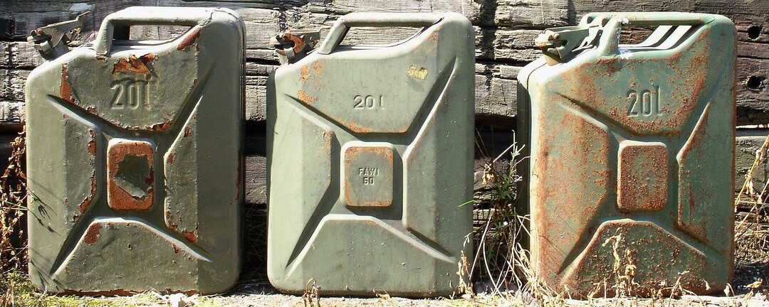 Кто и когда изобрел топливную канистру? Спойлер: немцы, война и гениальная простота