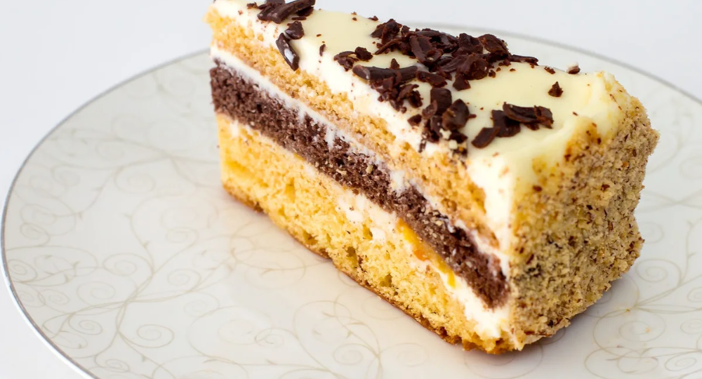 🍰 «Сметанник»: вкус детства, уют и нежность в каждом слое