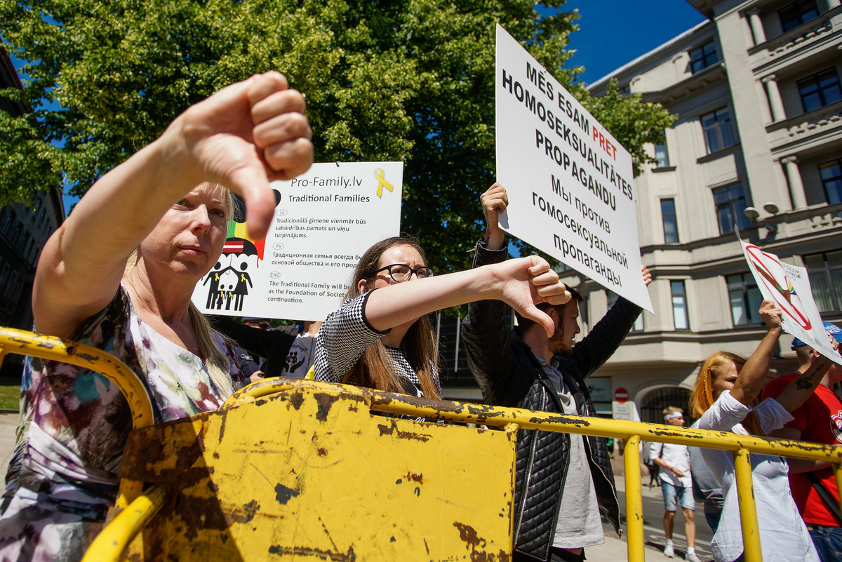 Противники "Балтийского прайда" в Риге © Sputnik