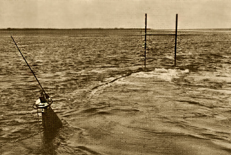 Танк под водой