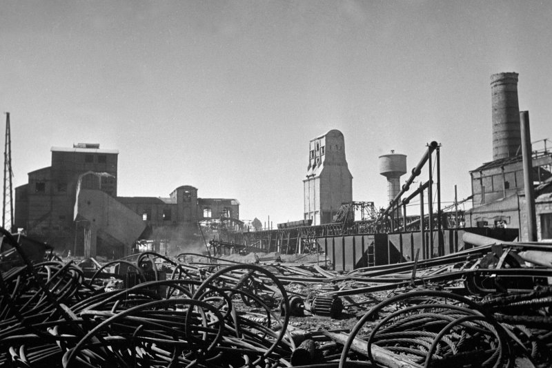 Угольная шахта в Горловке, осень 1943