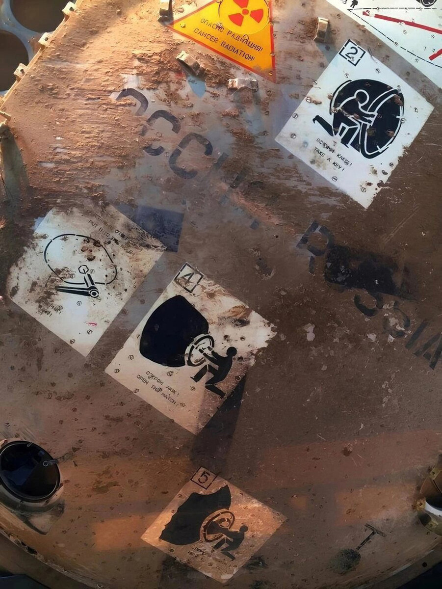 Инструкция: как открыть люк капсулы и выпустить космонавтов 