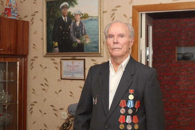 97-летний капитан дал совет, как работать с зумерами