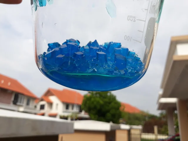 Медный купорос - давний друг садоводов!