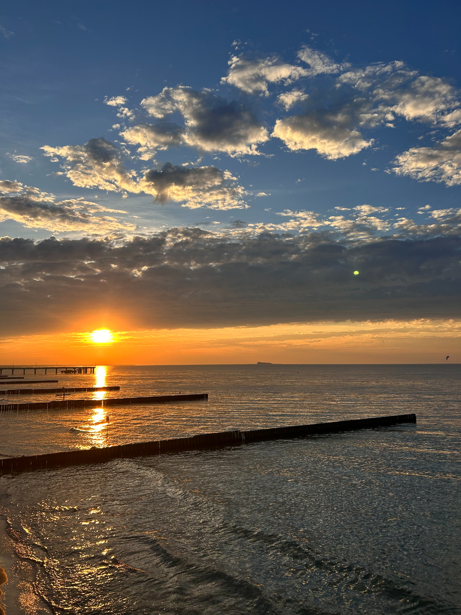 Закат на Балтике (фото автора)