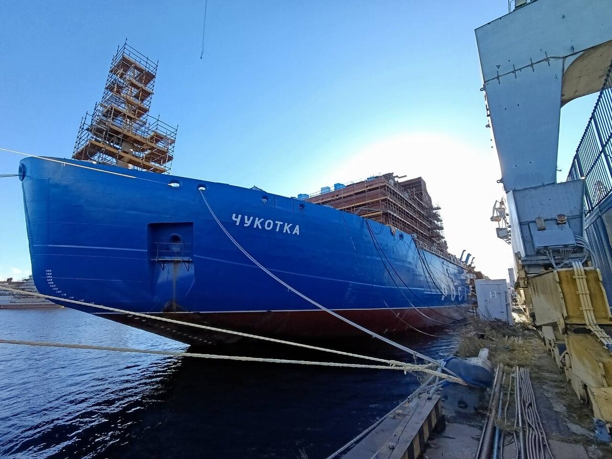 Атомный ледокол "Чукотка" готовят к швартовным испытаниям / Фото: "Балтийский завод"  📷
