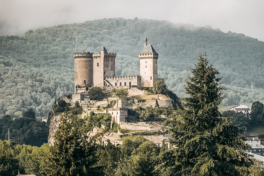 Замок Фуа состоит из трёх башен