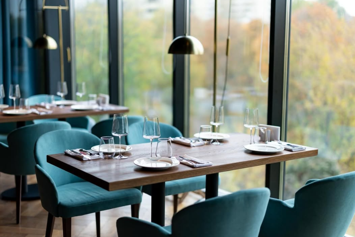 Интерьер ресторана «Мейхана». Фото предоставлены пресс-службой проекта