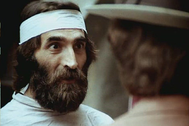 Асхаб Абакаров в фильме «Приключения принца Флоризеля»