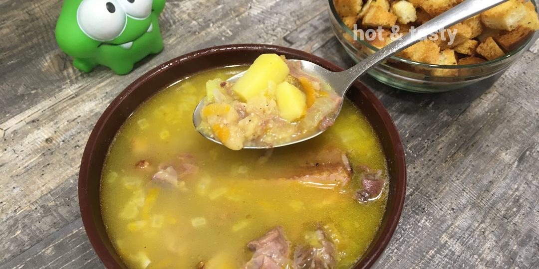 Гороховый суп с копчёностями — по-домашнему, с дымком и душой