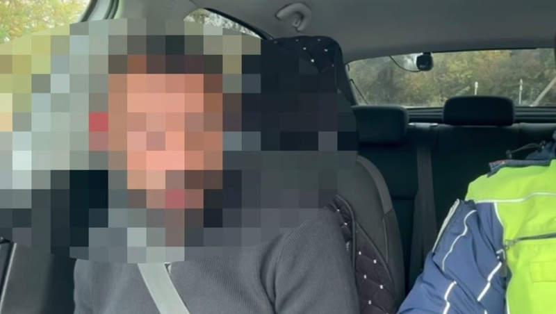    Пьяный водитель утверждал, что он — пассажир Фото: УГИБДД ГУ МВД России по Ставропольскому краю