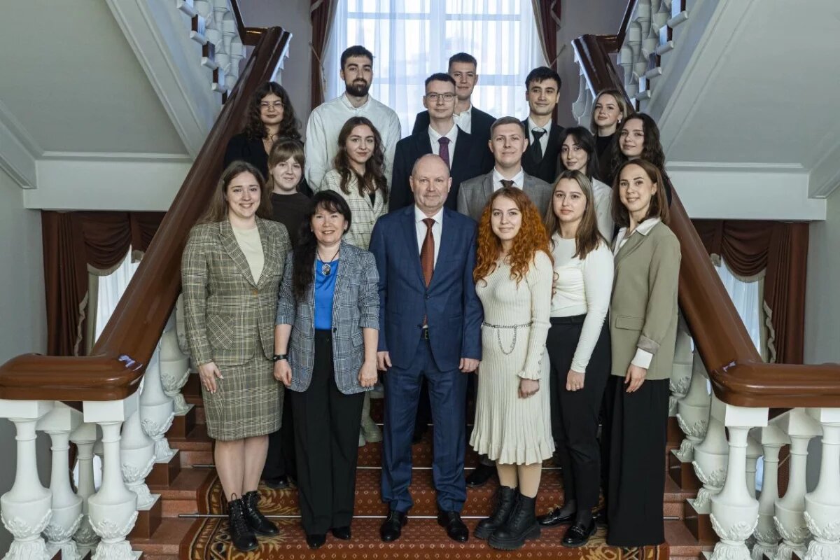    В Тюменской области начал работу молодежный совет при омбудсмене