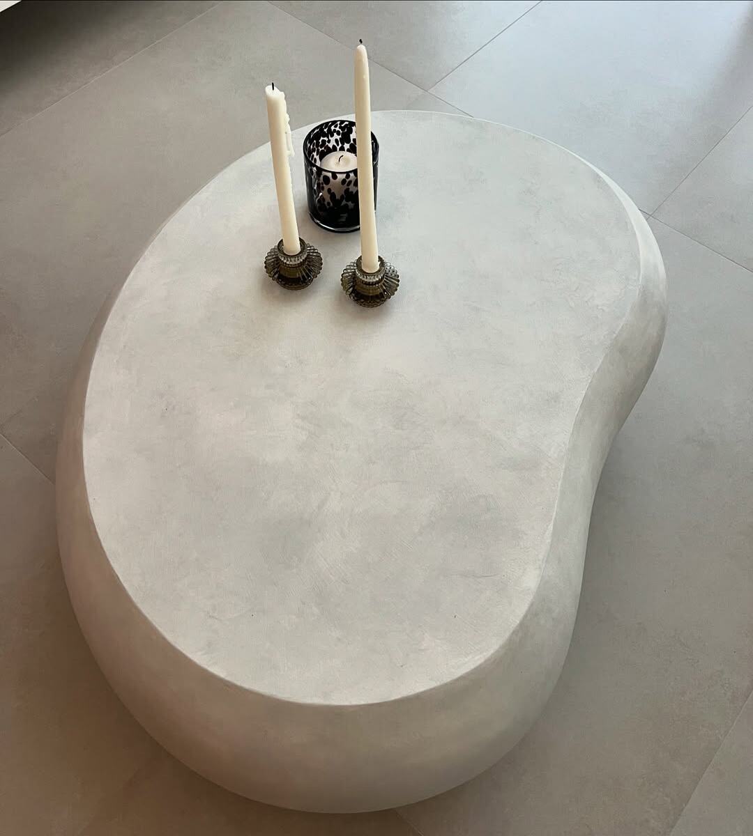 мебель из микроцемента.