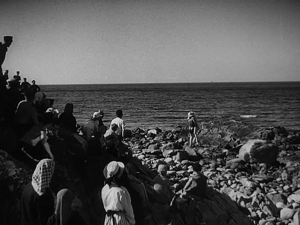 Кадр из фильма "Вечер шутов" (1953)