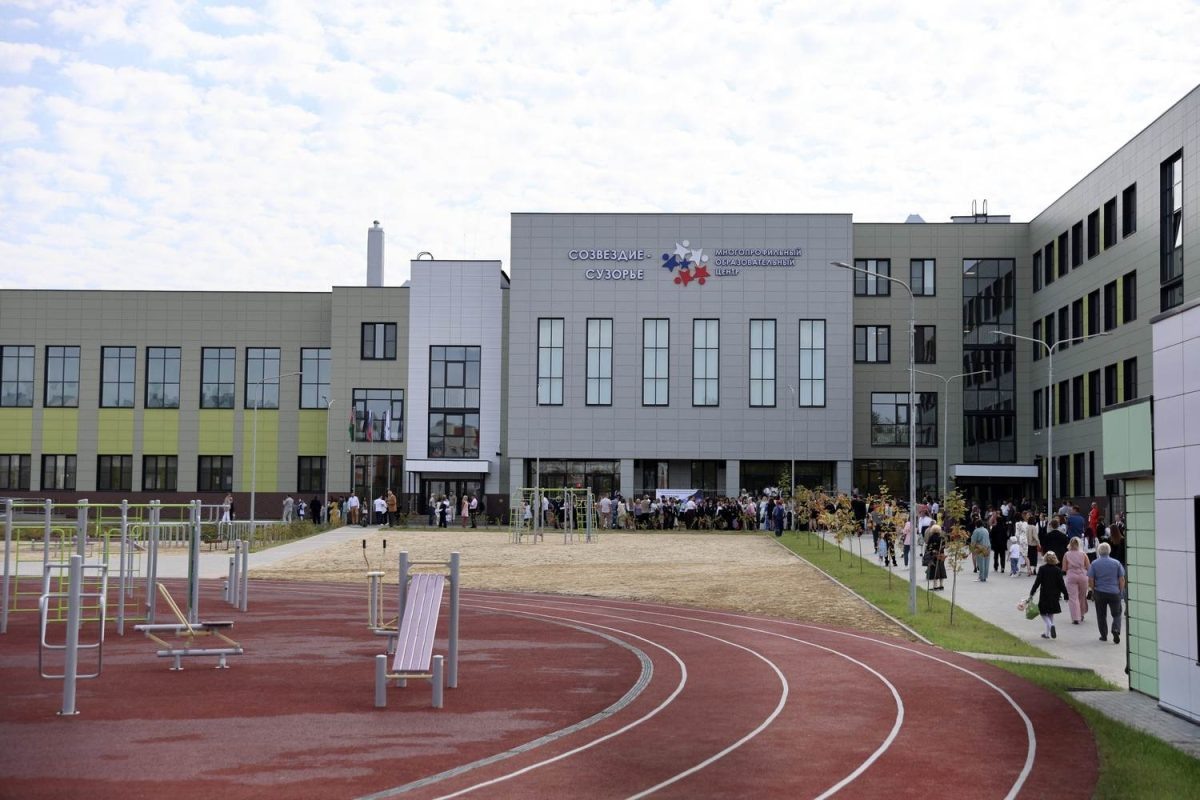    Многопрофильный образовательный центр «Созвездие – Сузорье» начал работу 1 сентября 2025 года