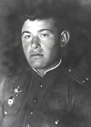 Герой Советского Союза гвардии лейтенант Иван Ефимович Бутенко