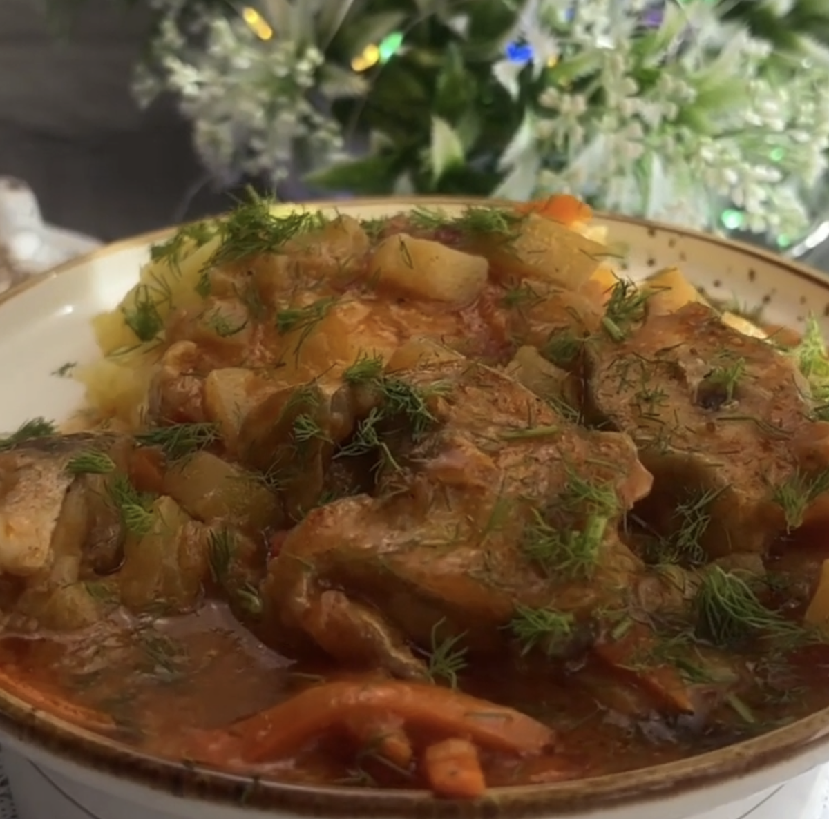 Минтай тушеный с овощами