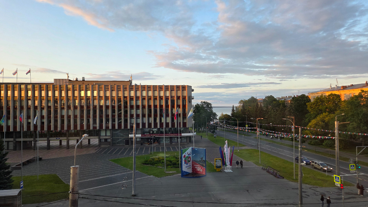 Вот так светло было часов в 23:00