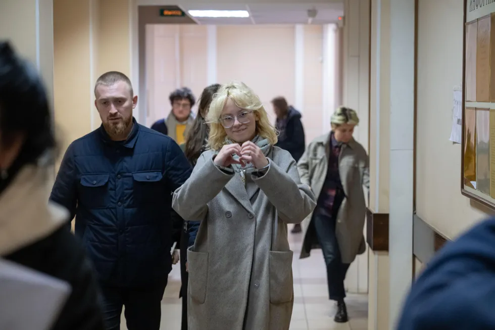 Вокалистка «Стоптайм» Диана Логинова в суде, 16 октября 2025 года