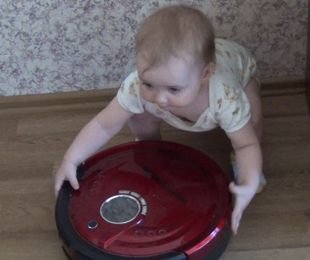 Тот самый пылесос и моя дочь