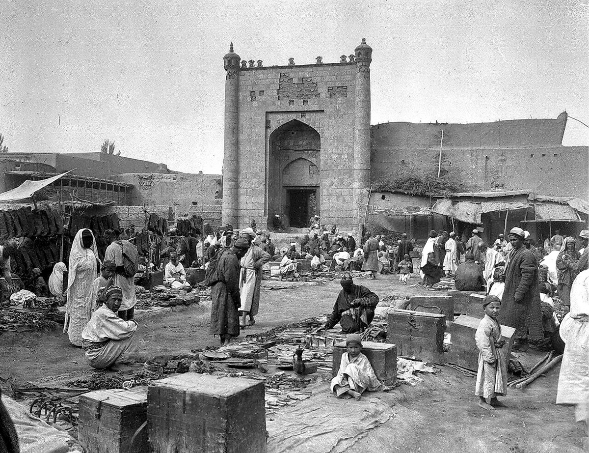 Базар в Урумчи. 1930-е.