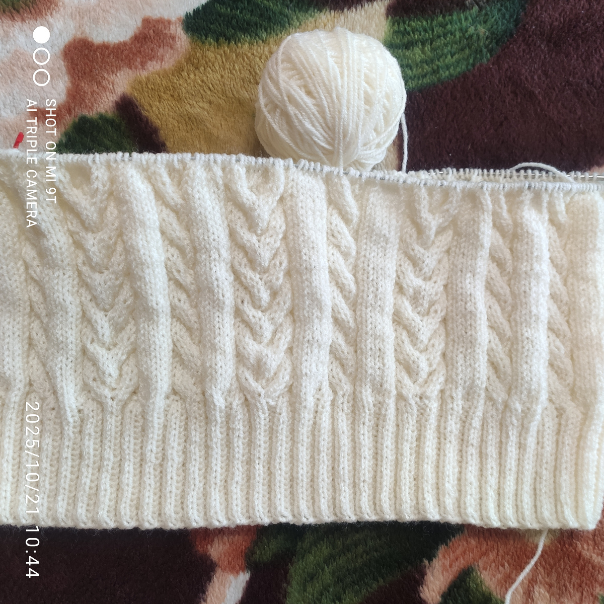 Свитер в работе 