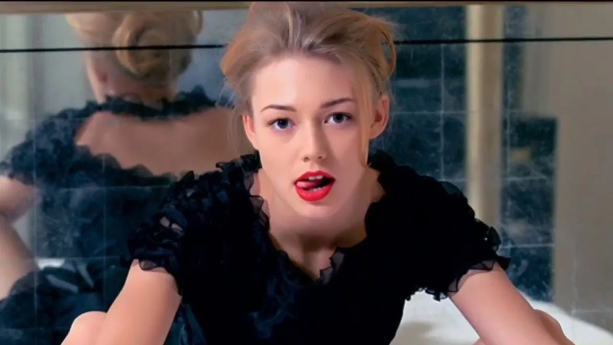 Оксана Акиньшина 