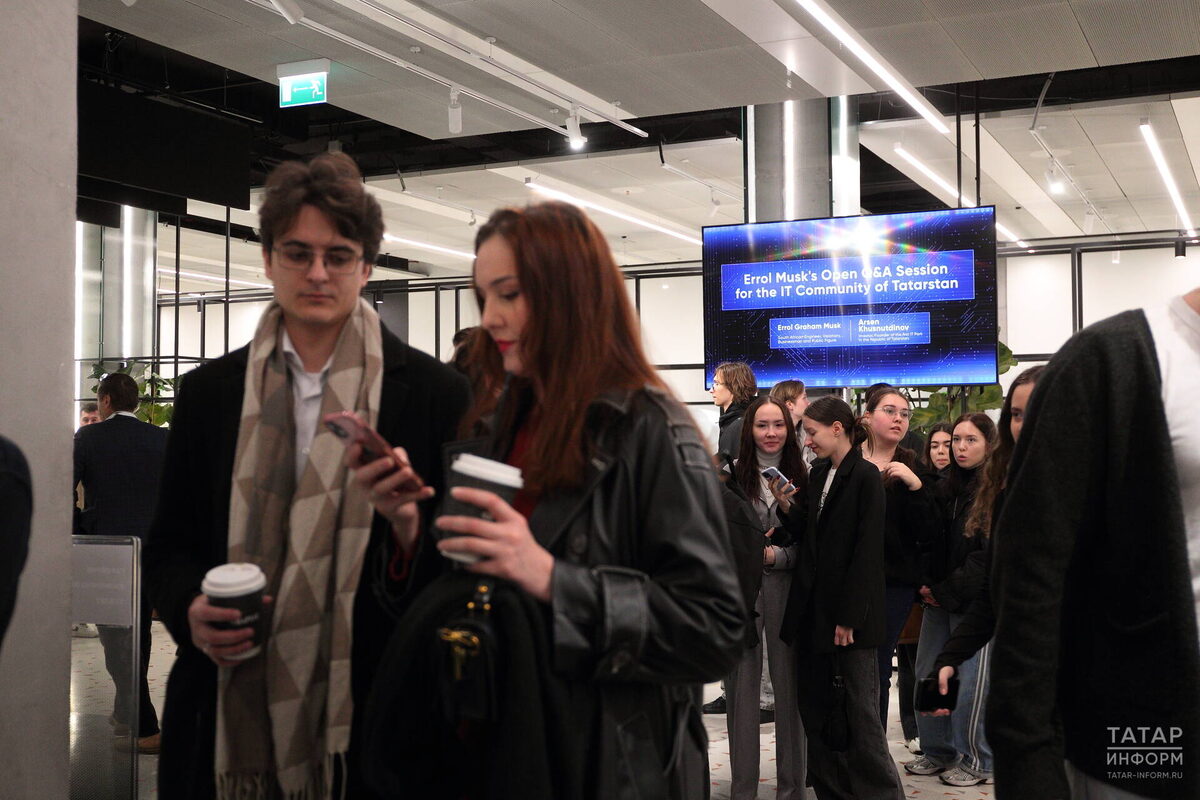 Эррол Маск прибыл сегодня в IT-парк имени Башира Рамеева в КазаниФото: © Михаил Захаров / «Татар-информ»