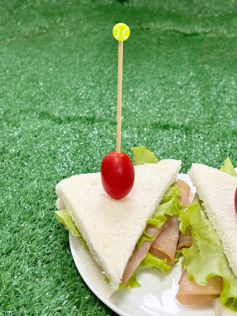 Бамбуковые шпажки достаточно прочные, чтобы удерживать различные виды закусок.