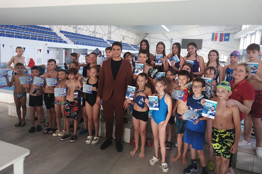 Листайте вправо, чтобы увидеть больше изображений