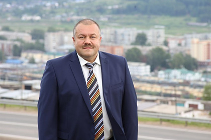 В Иркутской области Александр Душин спас замерзающих рыбаков