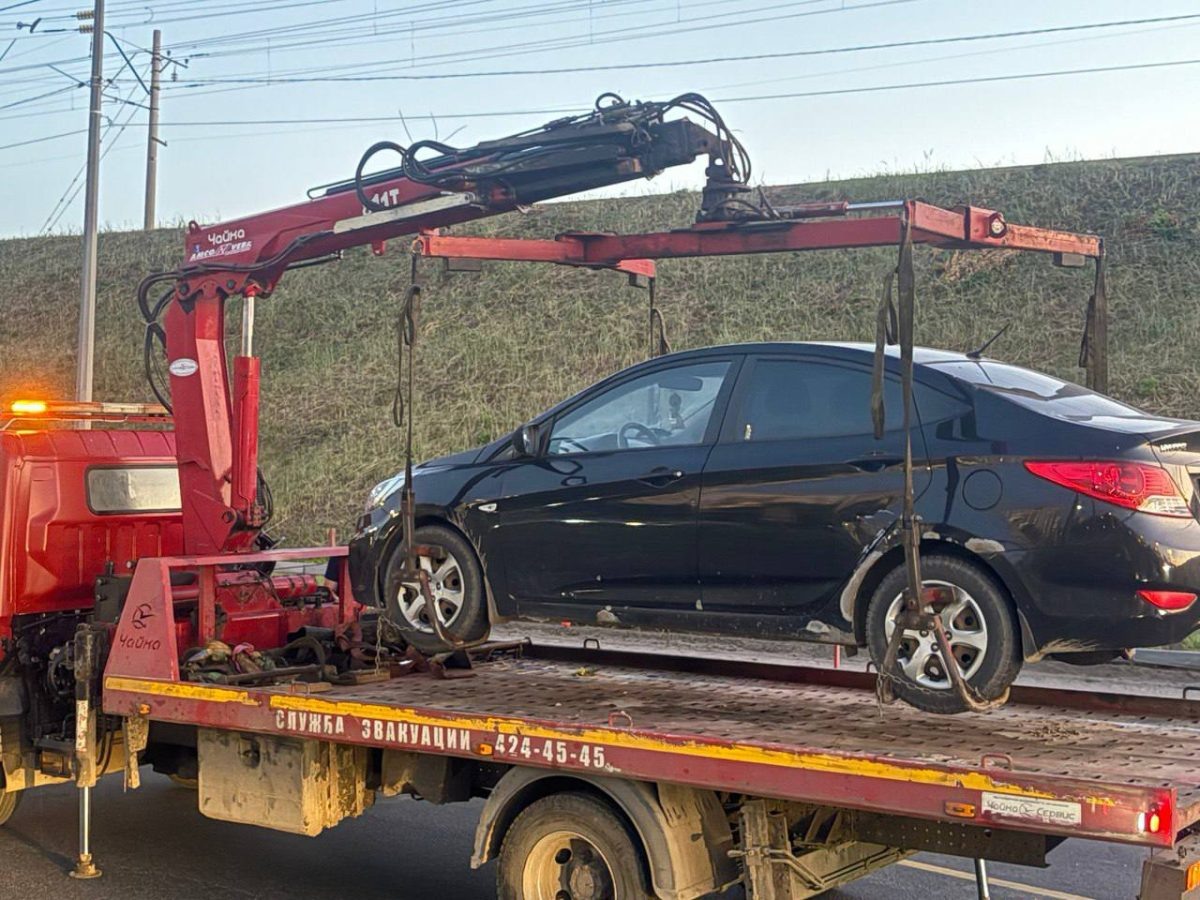   Автомобиль увезли на штрафстоянку