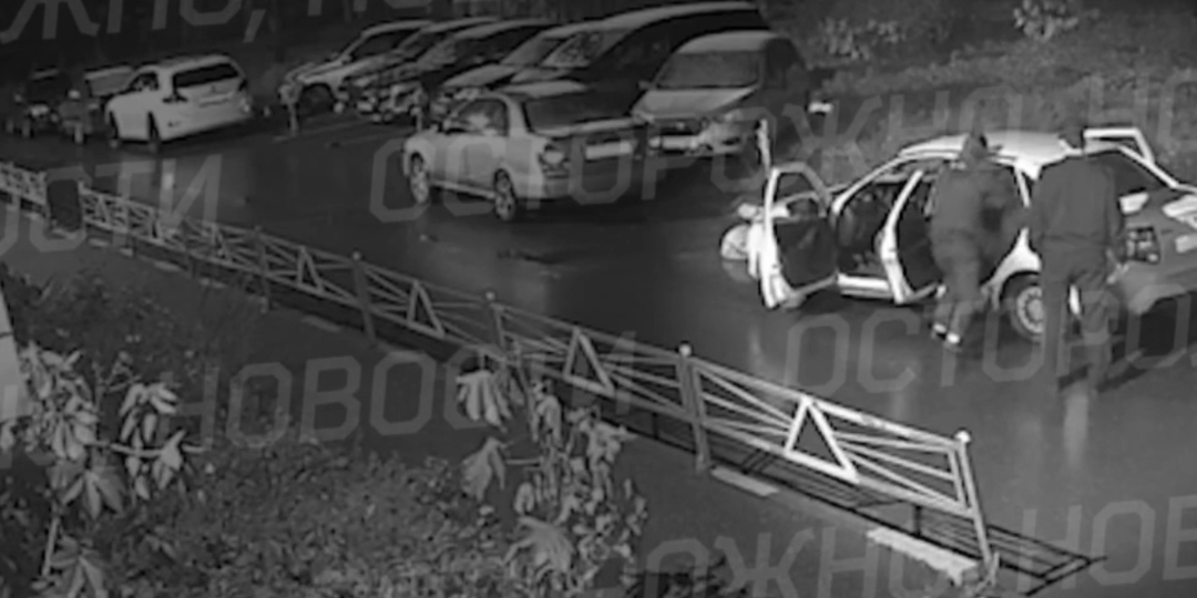 Сотрудники полиции незаконно задержали мужчину и избили его, но уголовное дело возбудили против избитого