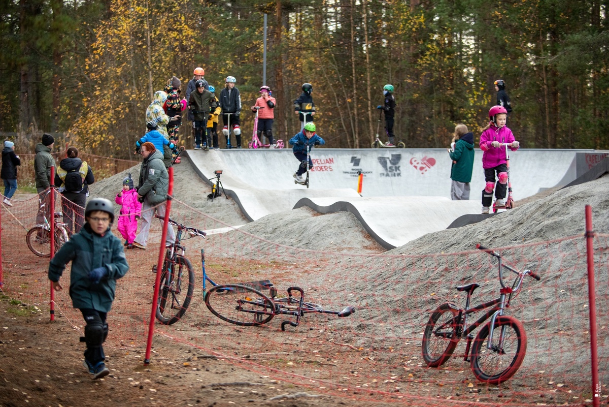 Листайте вправо, чтобы увидеть больше изображений