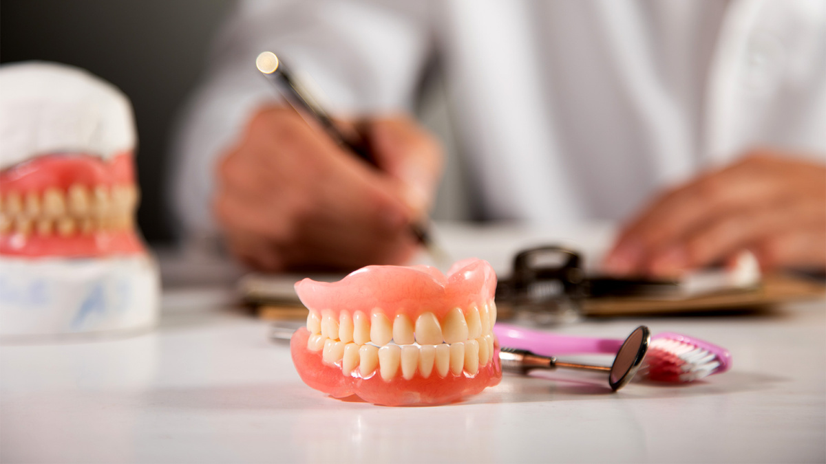 Признаки, что с протезом что-то не так