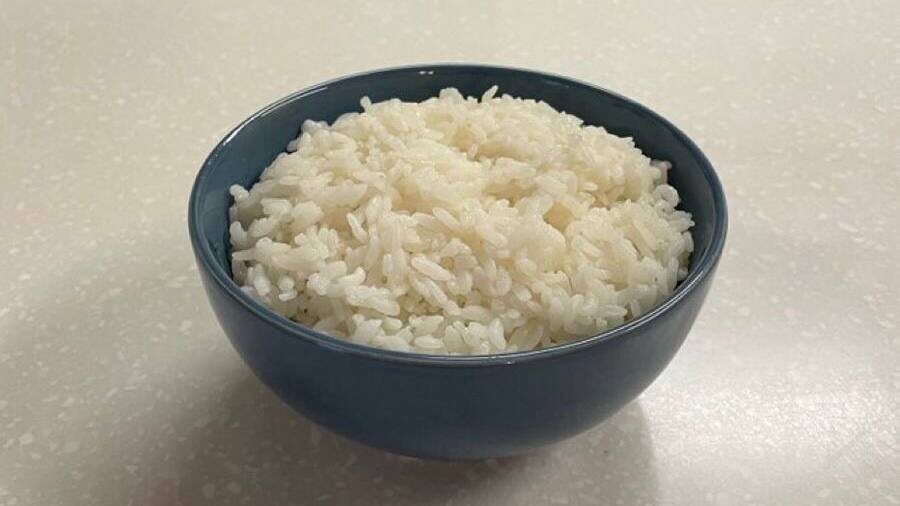 Почему рис превращается в кашу: 5 шагов к идеальному рассыпчатому гарниру