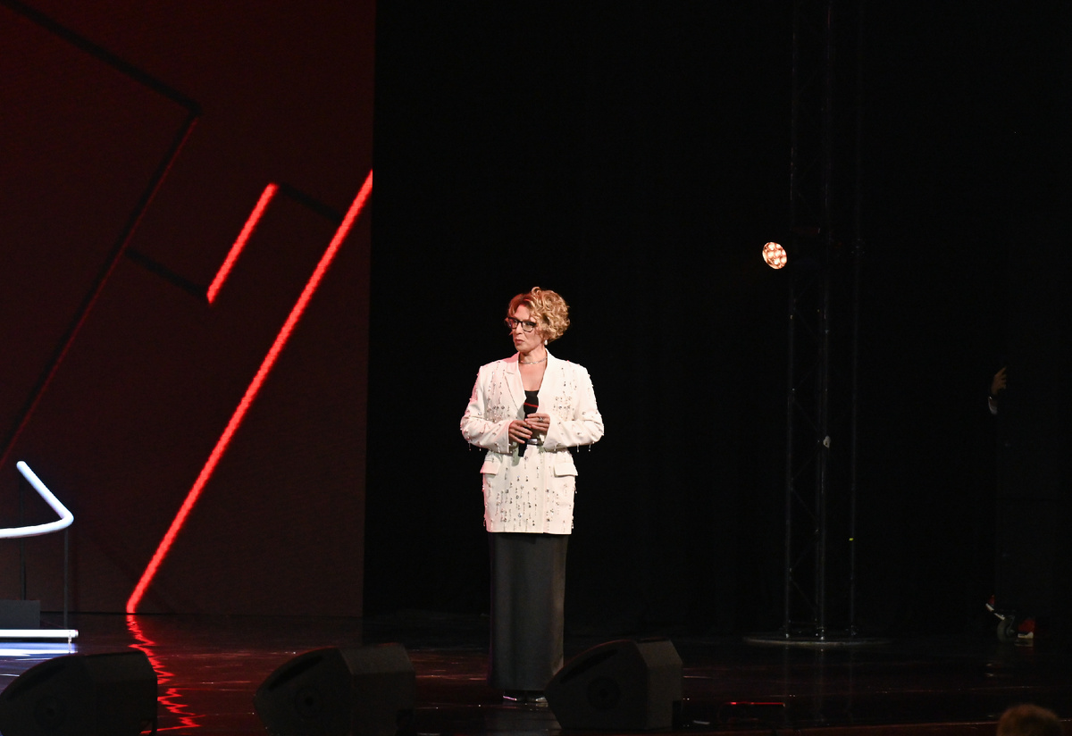 Яна Чурикова