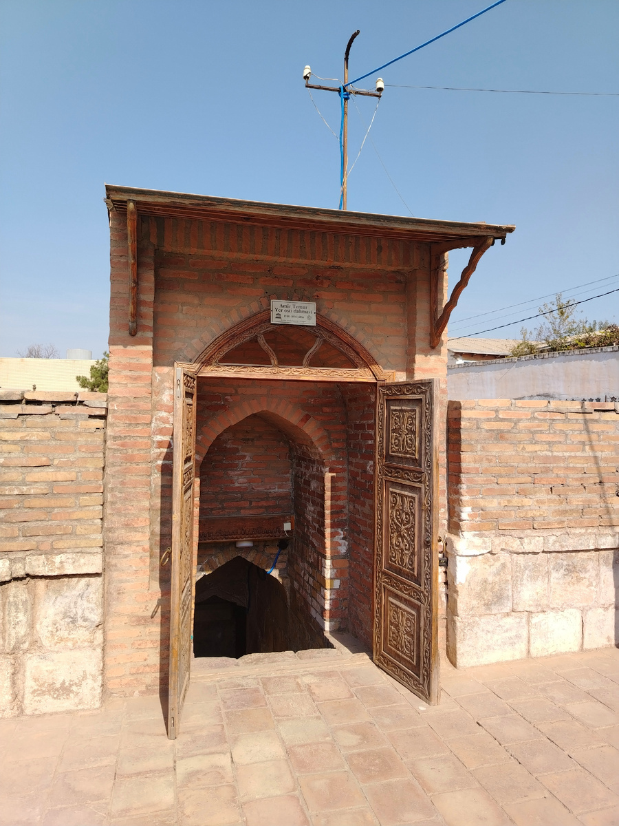 Вход в усыпальницу Тамерлана в Шахрисабзе. Фото автора
