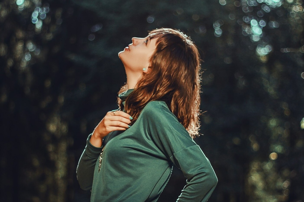     Ученые выяснили, почему у женщин во время менопаузы есть "туман в голове"