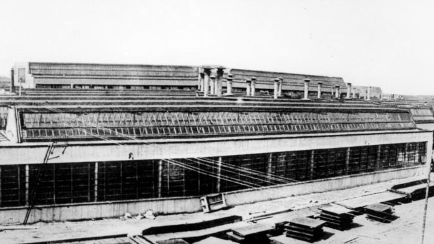 Начало строительства автозавода. Взято: Яндекс.Картинки